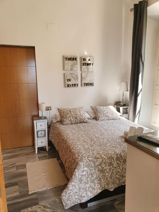 Appartamento Suncity Atico La Merced Málaga Esterno foto